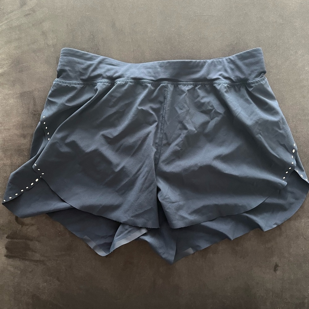 Lululemon Women’s Fast and Free Reflective High Rise Classic Fit Short 3”